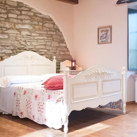 A Casa Di Anna Bed & Breakfast Cortemilia ภายนอก รูปภาพ