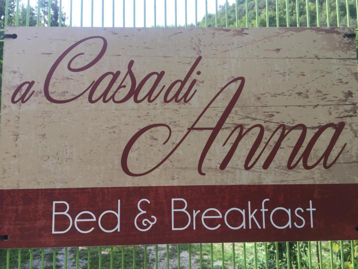 A Casa Di Anna Bed & Breakfast Cortemilia ภายนอก รูปภาพ