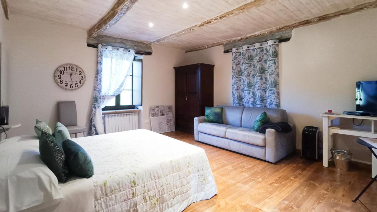 A Casa Di Anna Bed & Breakfast Cortemilia ภายนอก รูปภาพ